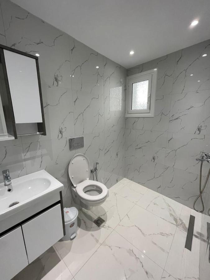 Villa Eden Breeze 2 Bedroom Apartment Sarandë エクステリア 写真